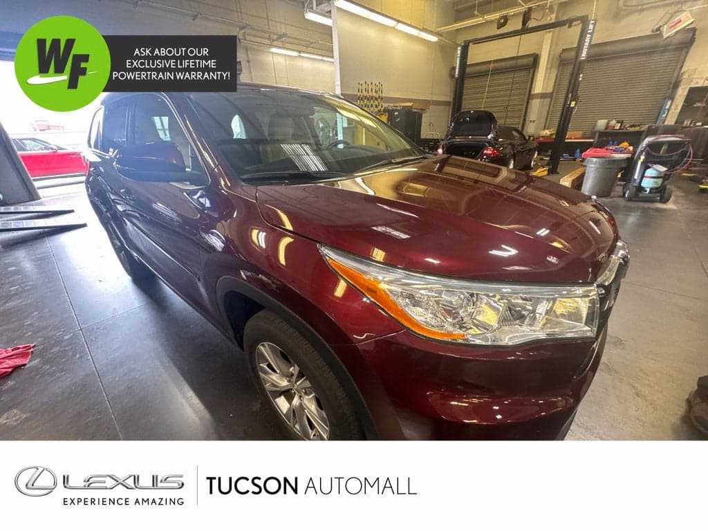 2014 Toyota Highlander Base — photo 1 of 12