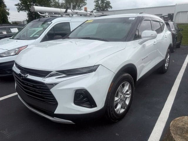 2019 Chevrolet Blazer Base — photo 1 of 6