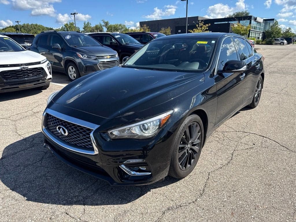 2023 INFINITI Q50 LUXE — photo 1 of 24