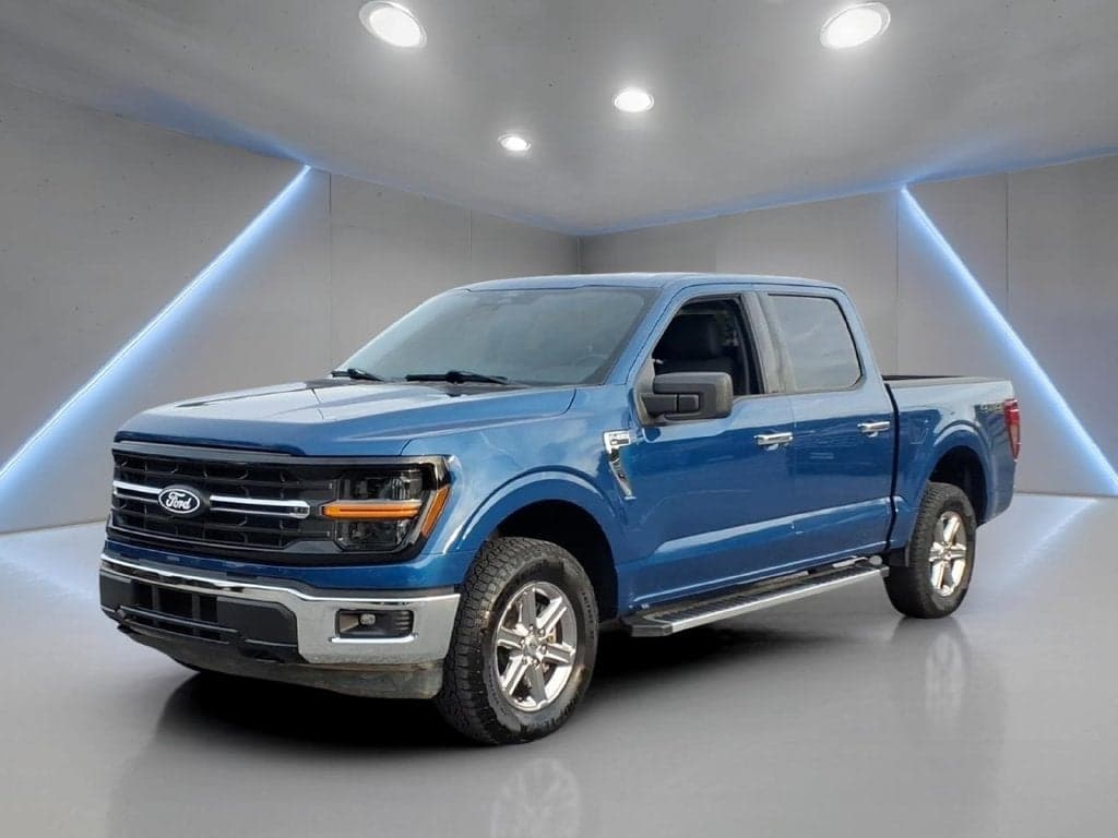 2025 Ford F-150 XLT — photo 1 of 5