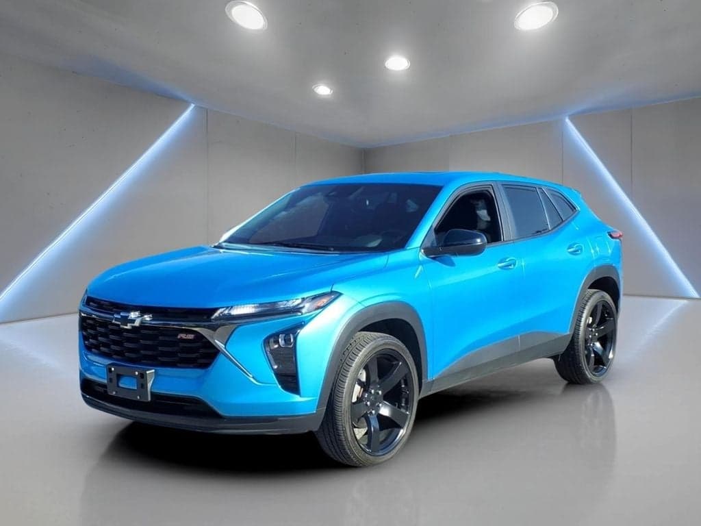 2025 Chevrolet Trax 1RS — photo 1 of 5