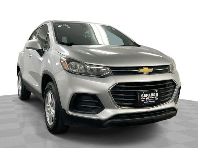2017 Chevrolet Trax LS — photo 1 of 5