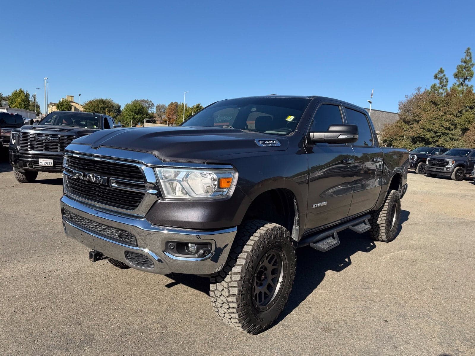 2019 RAM 1500 Big Horn/Lone Star — photo 1 of 5