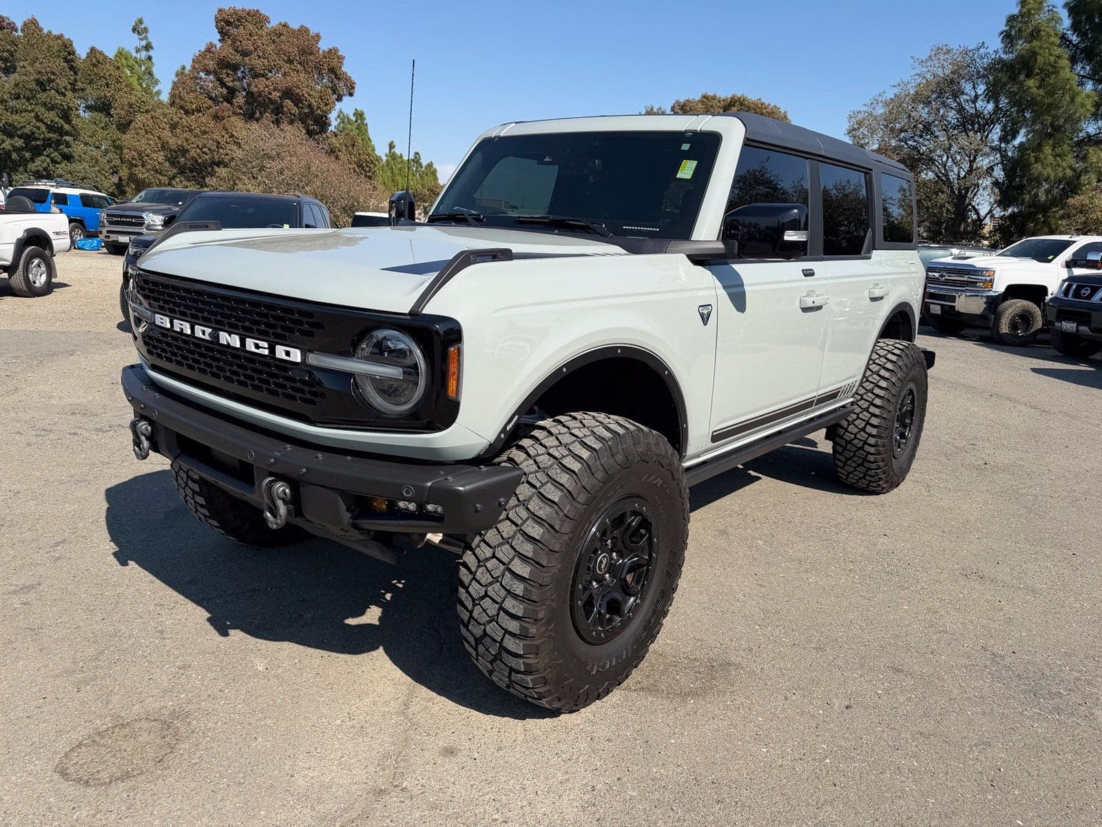 2021 Ford Bronco First Edition — photo 1 of 28