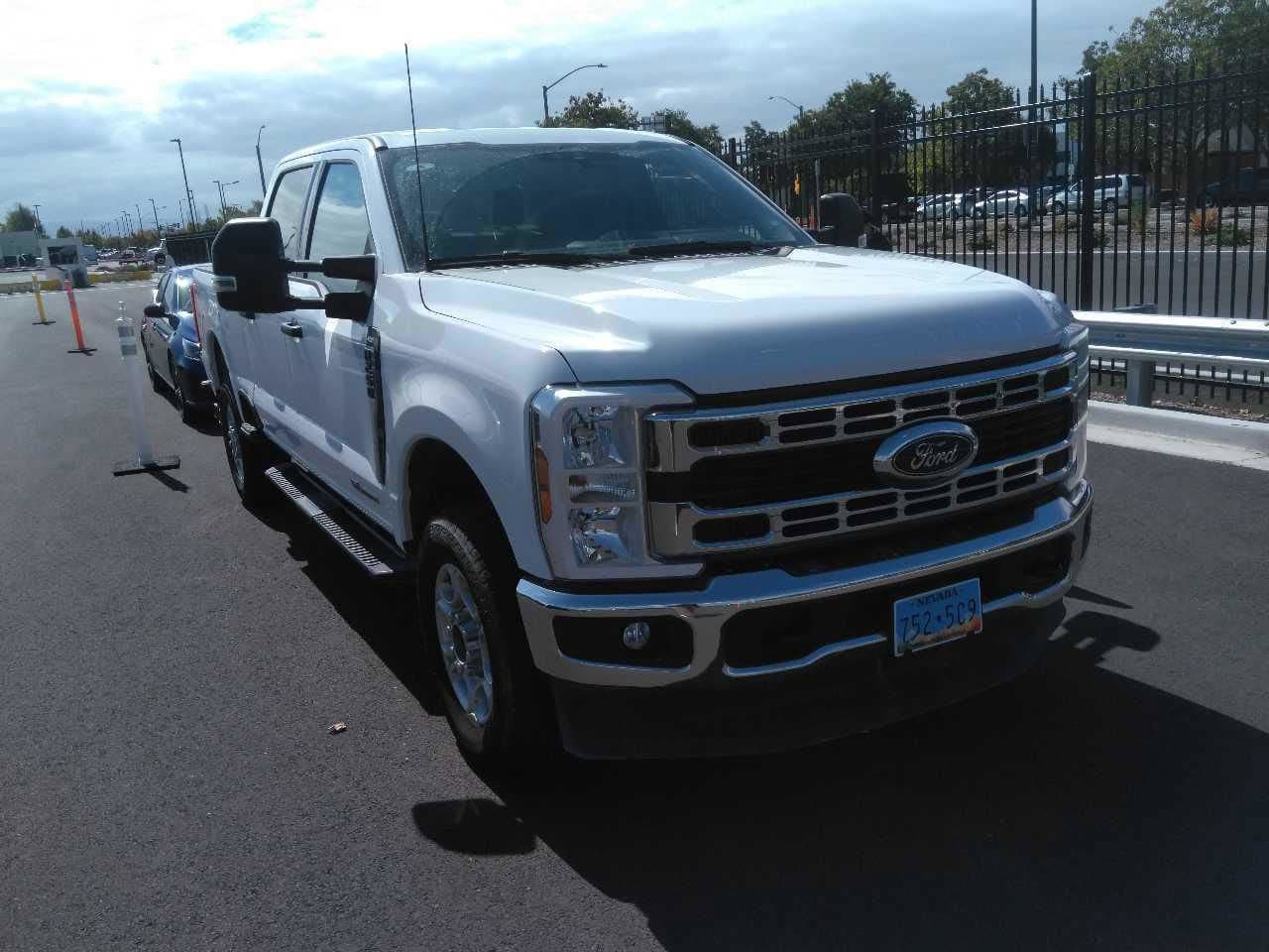 2025 Ford Super Duty F-250 SRW XLT — photo 1 of 18