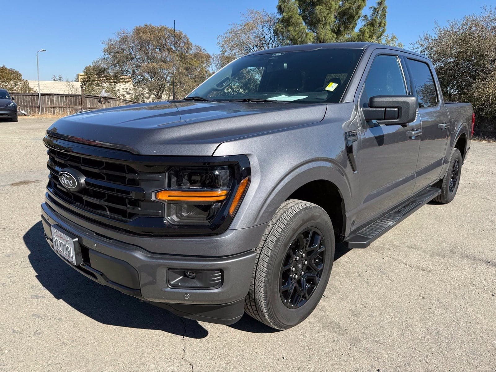 2024 Ford F-150 XLT — photo 1 of 5