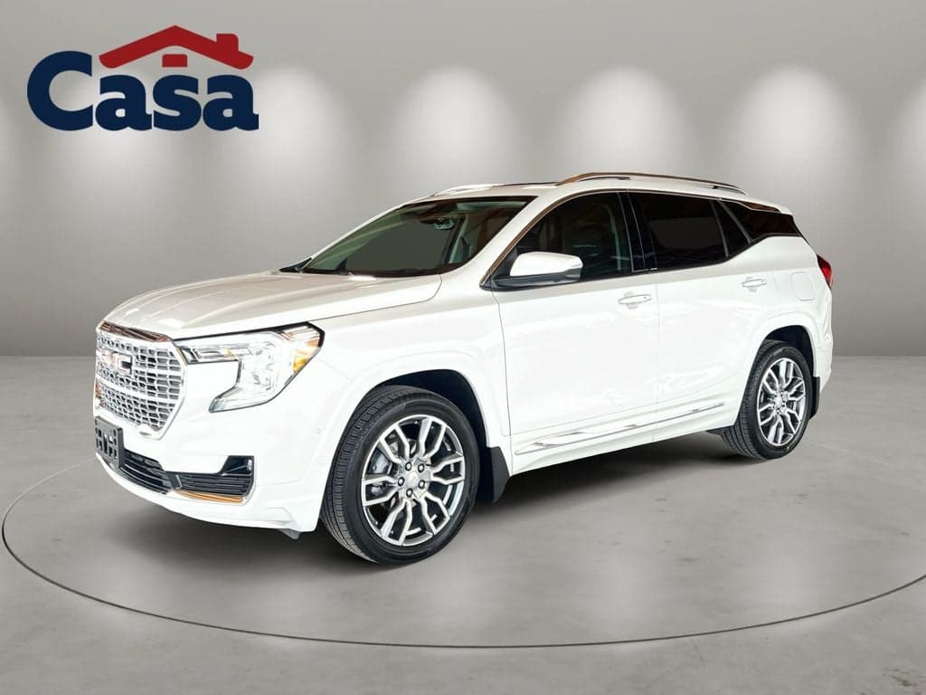 2024 GMC Terrain Denali — photo 1 of 36