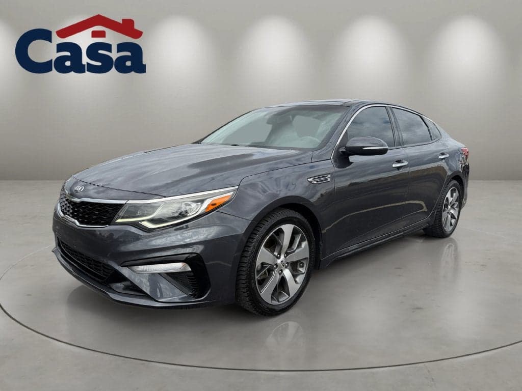 2019 Kia Optima S — photo 1 of 36