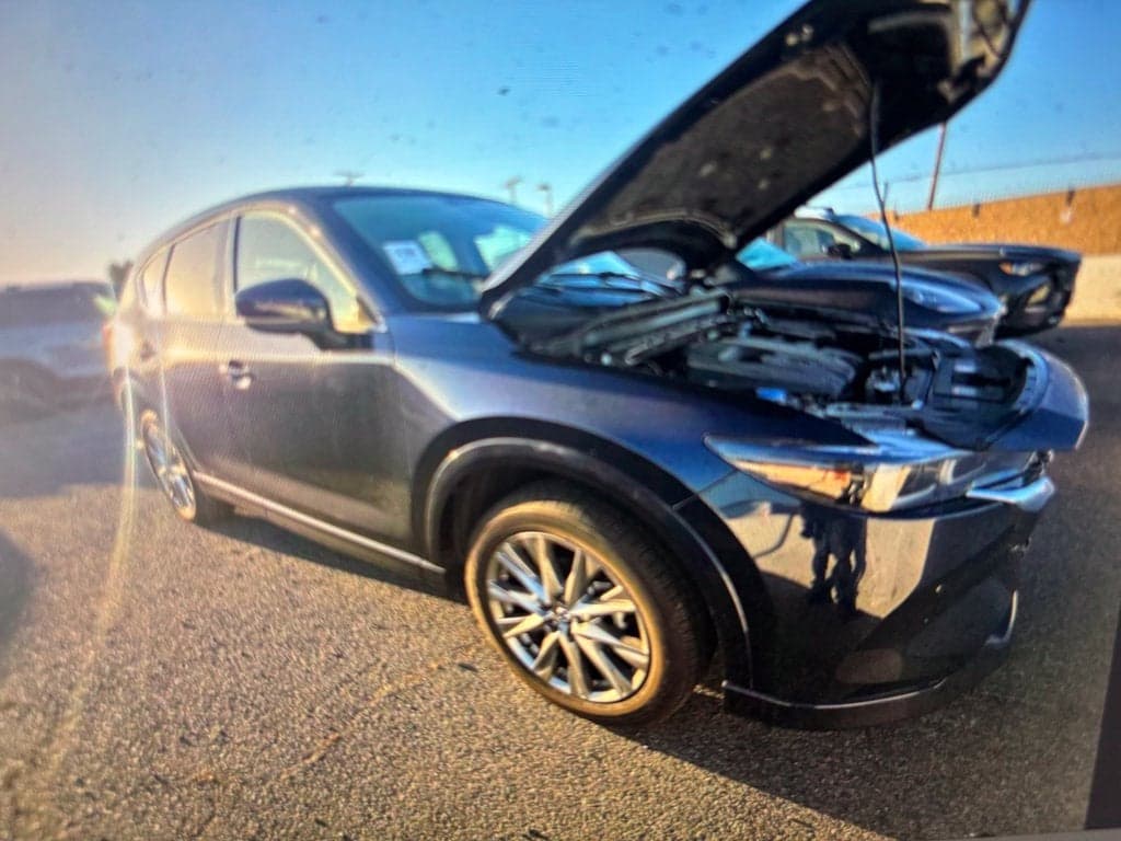 2025 Mazda CX-5 2.5 S Premium Plus Package — photo 1 of 3