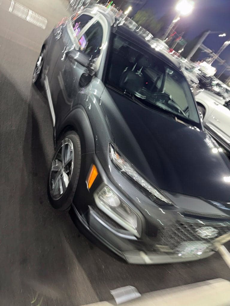 2020 Hyundai Kona Ultimate — photo 1 of 12
