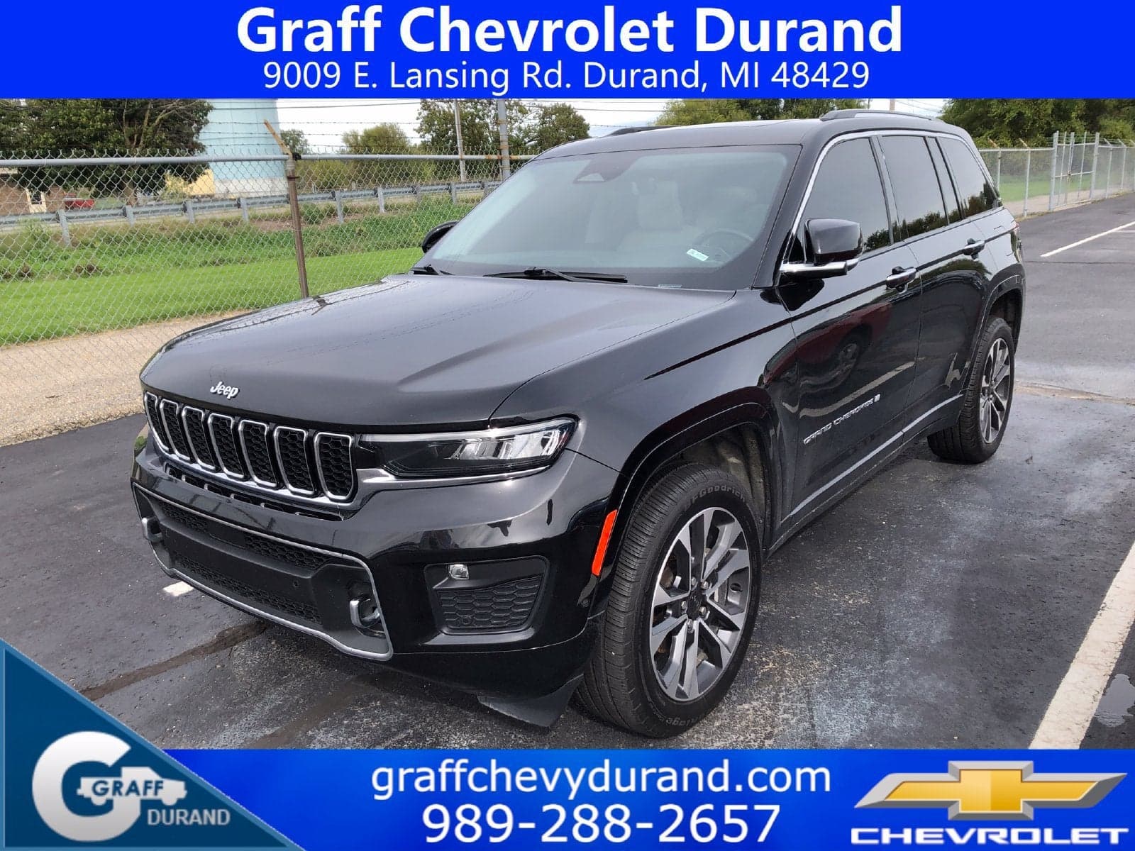 2022 Jeep Grand Cherokee Overland — photo 1 of 10