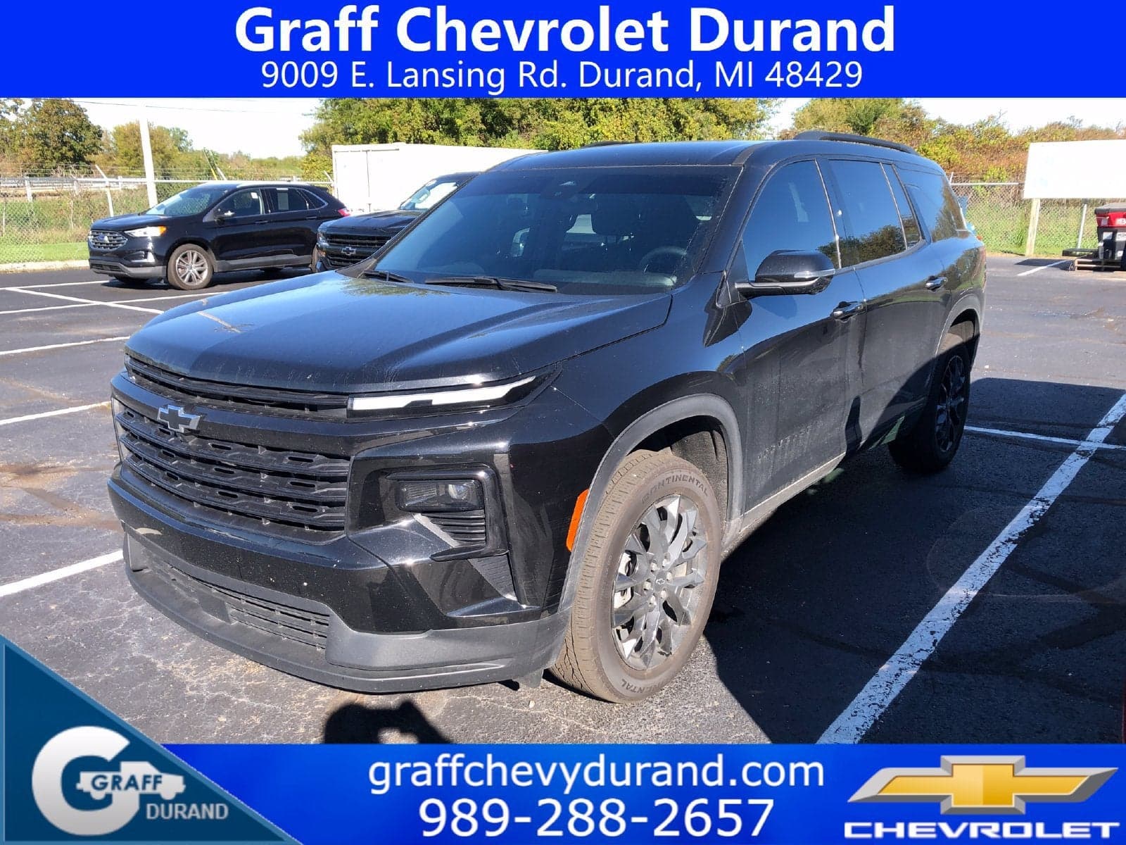 2025 Chevrolet Traverse FWD LT — photo 1 of 10