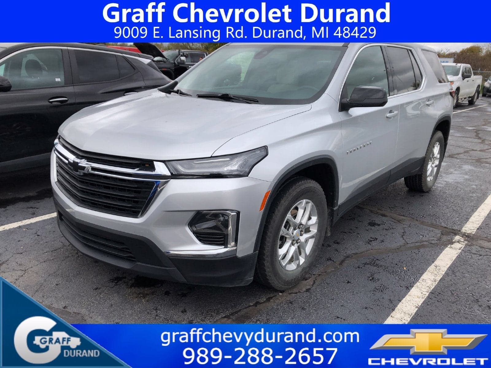 2022 Chevrolet Traverse LS — photo 1 of 5