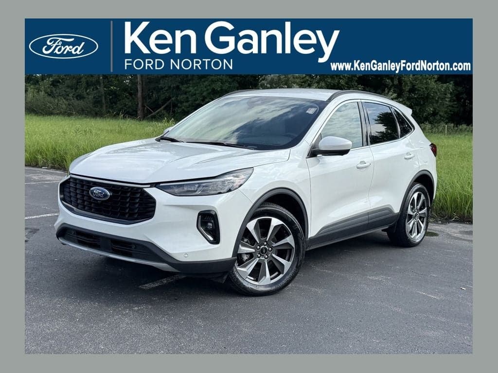 2023 Ford Escape Platinum — photo 1 of 30