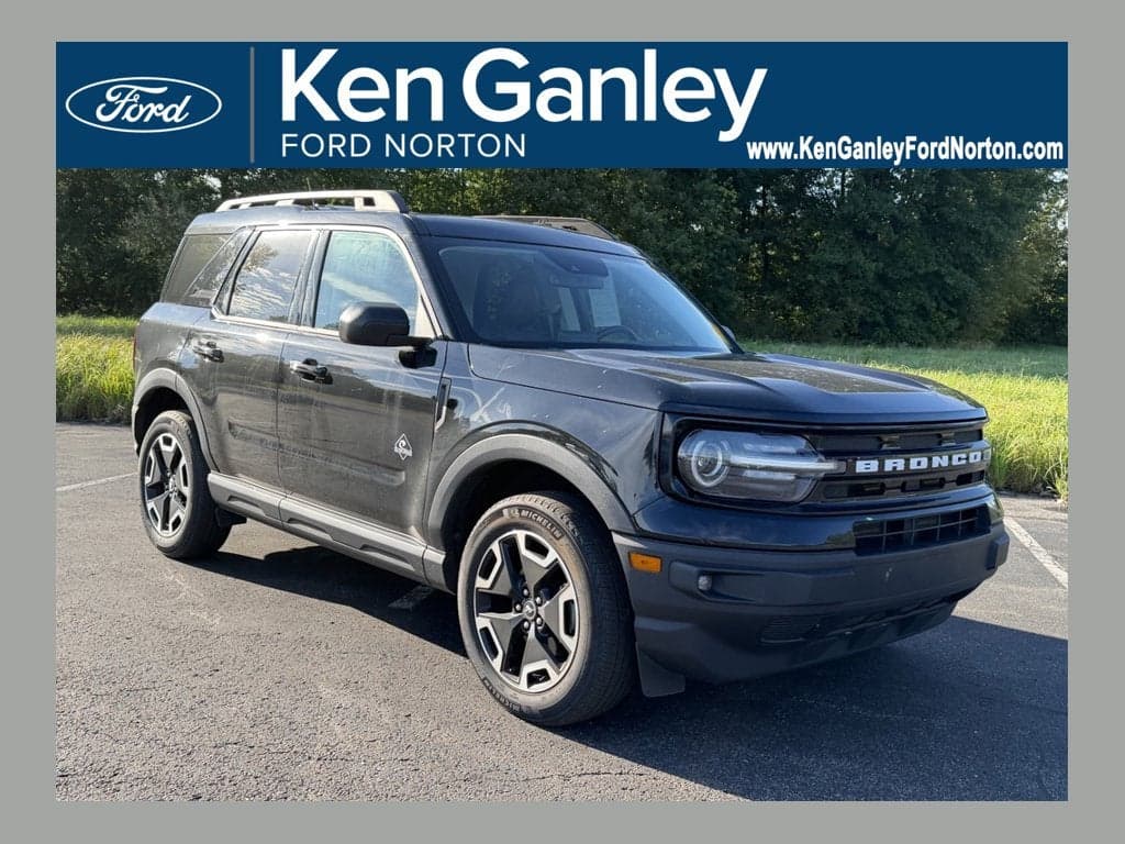 2023 Ford Bronco Sport Outer Banks — photo 1 of 28