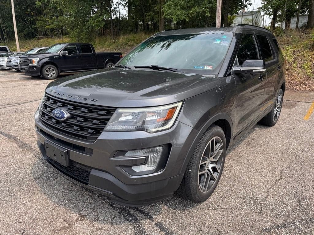 2017 Ford Explorer Sport — photo 1 of 27