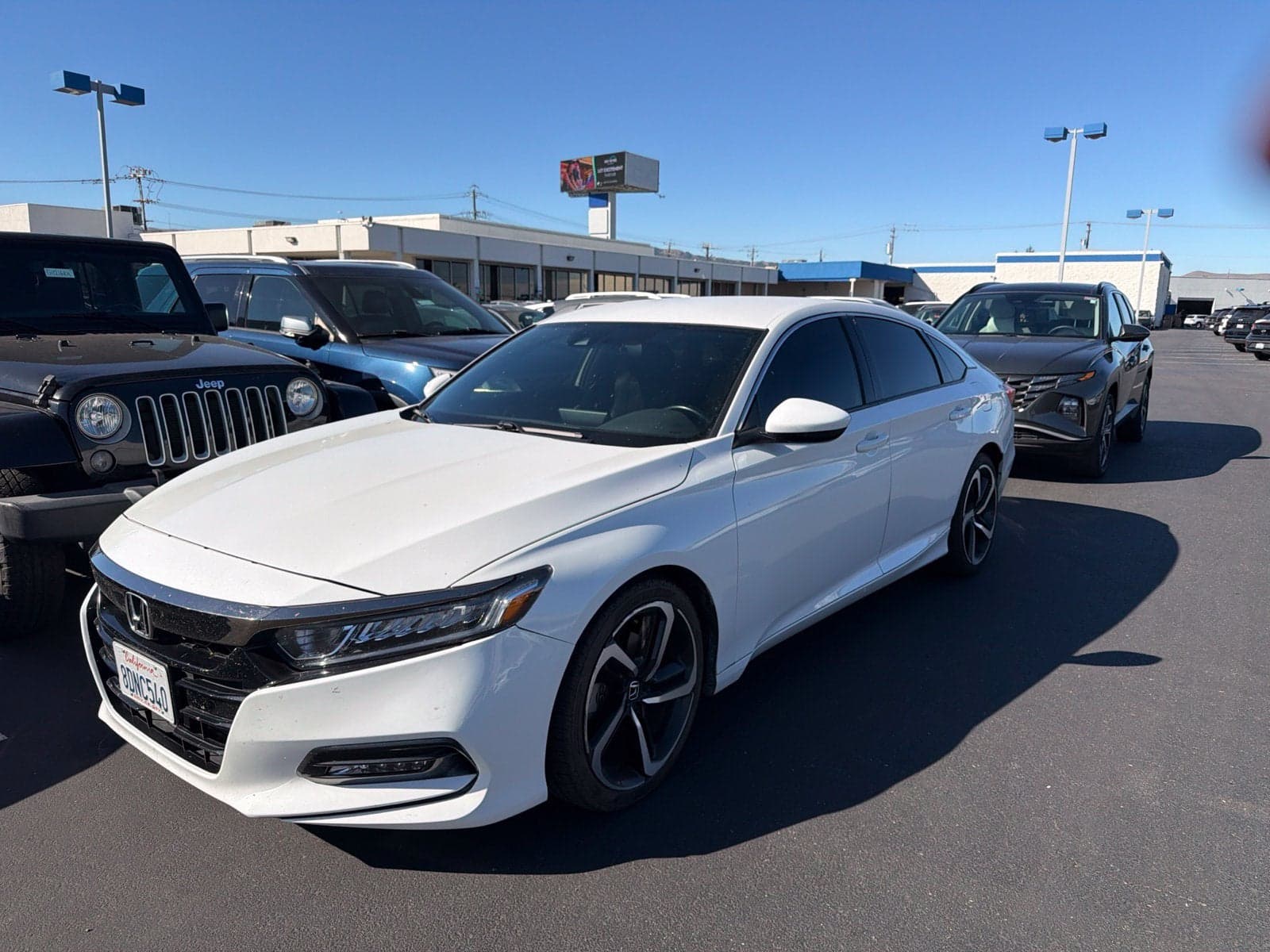 2018 Honda Accord Sedan Base — photo 1 of 4