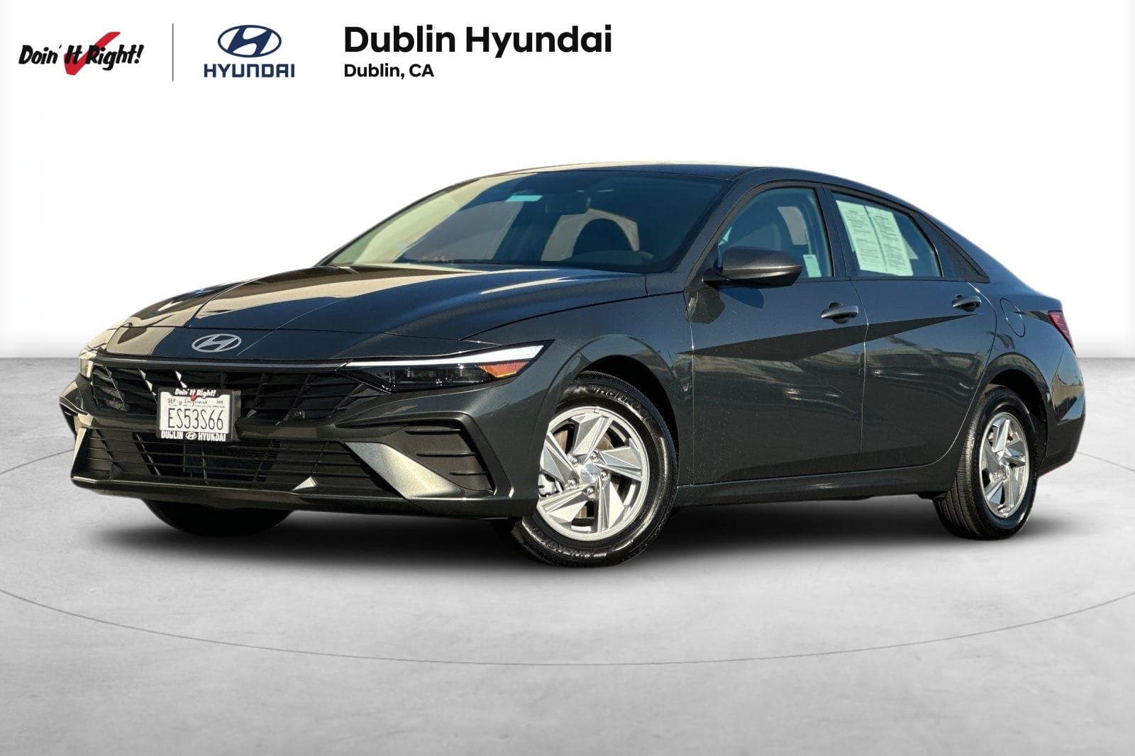 2026 Hyundai Elantra SE — photo 1 of 5
