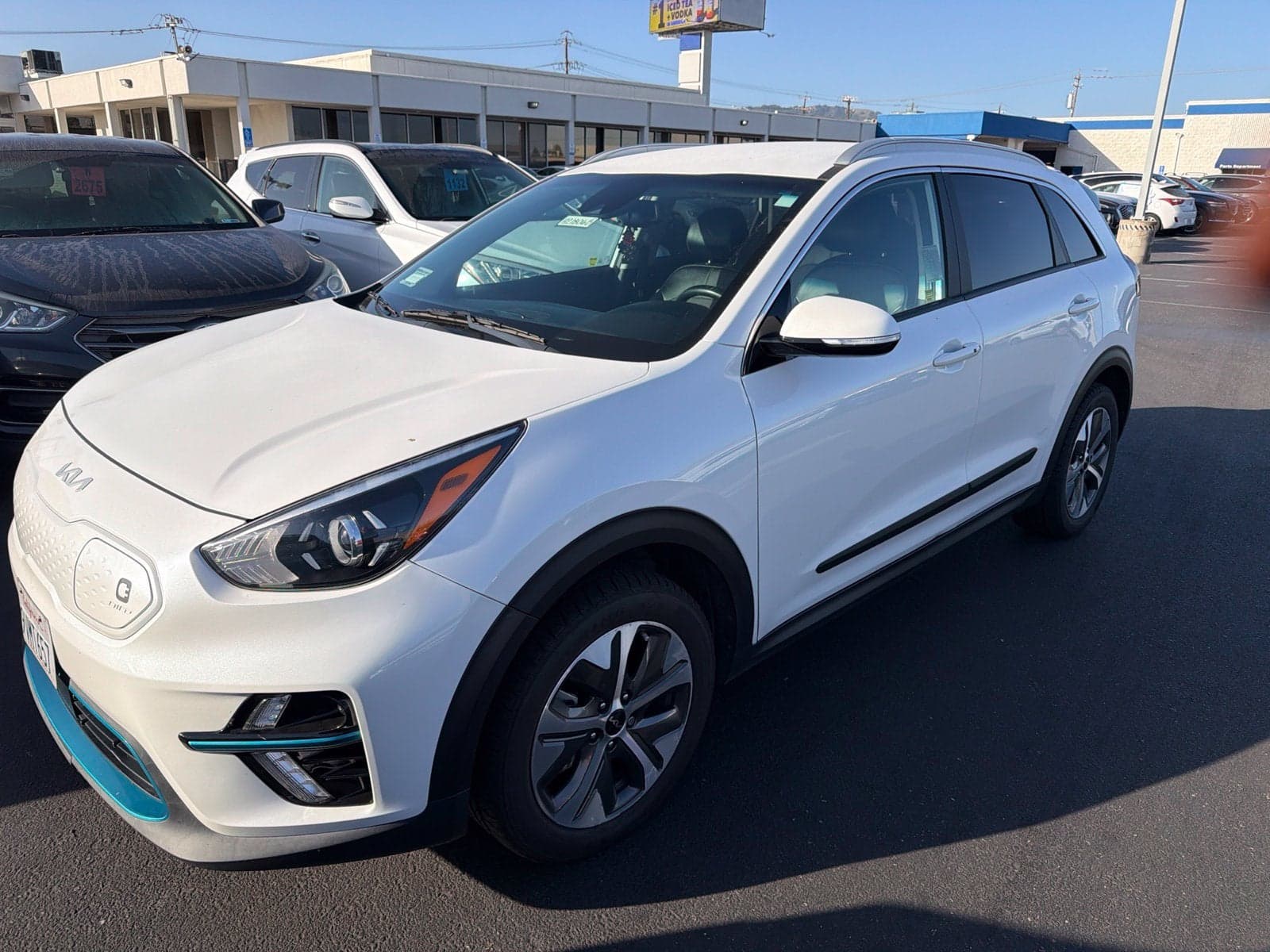 2022 Kia Niro EV S — photo 1 of 5