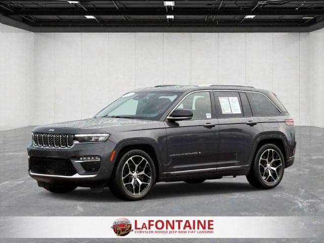 2022 Jeep Grand Cherokee Summit Reserve — photo 1 of 5