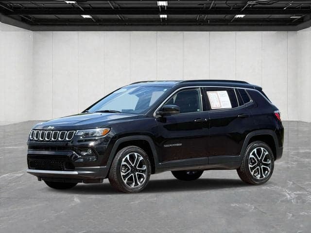 2023 Jeep Compass Limited 4x4 — photo 1 of 4
