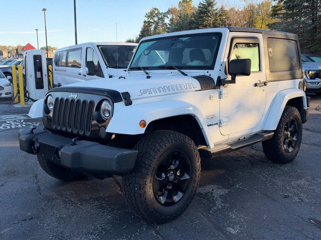 2015 Jeep Wrangler Sahara — photo 1 of 5