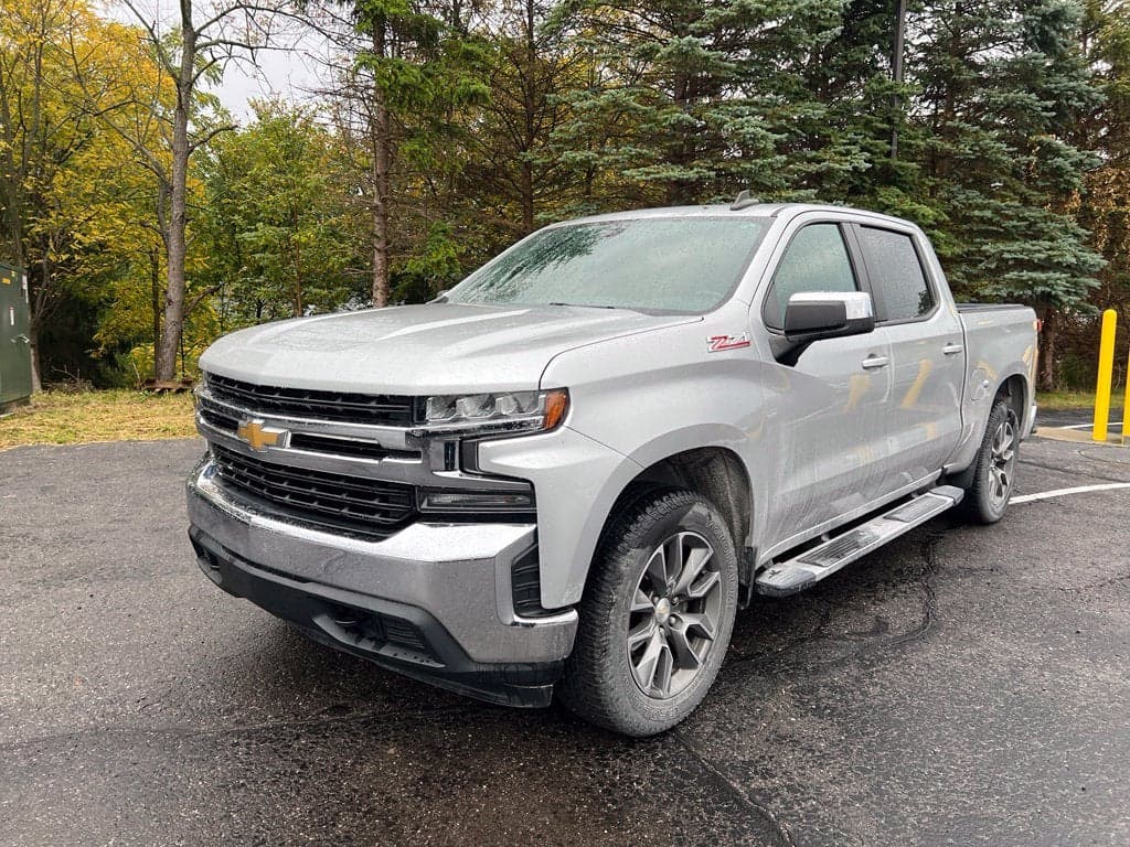 2019 Chevrolet Silverado 1500 LT — photo 1 of 13