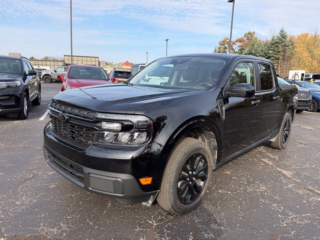 2024 Ford Maverick XLT — photo 1 of 5