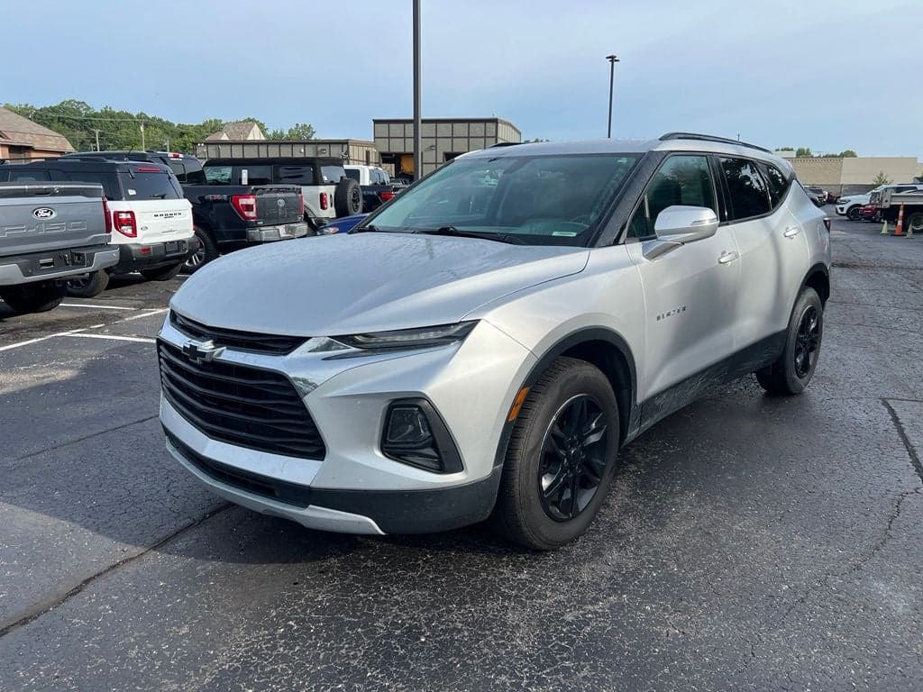 2020 Chevrolet Blazer LT — photo 1 of 19