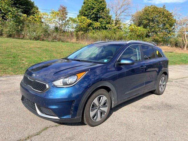 2019 Kia Niro LX — photo 1 of 5