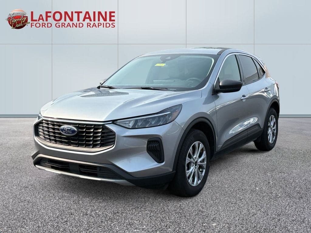 2023 Ford Escape Active — photo 1 of 48