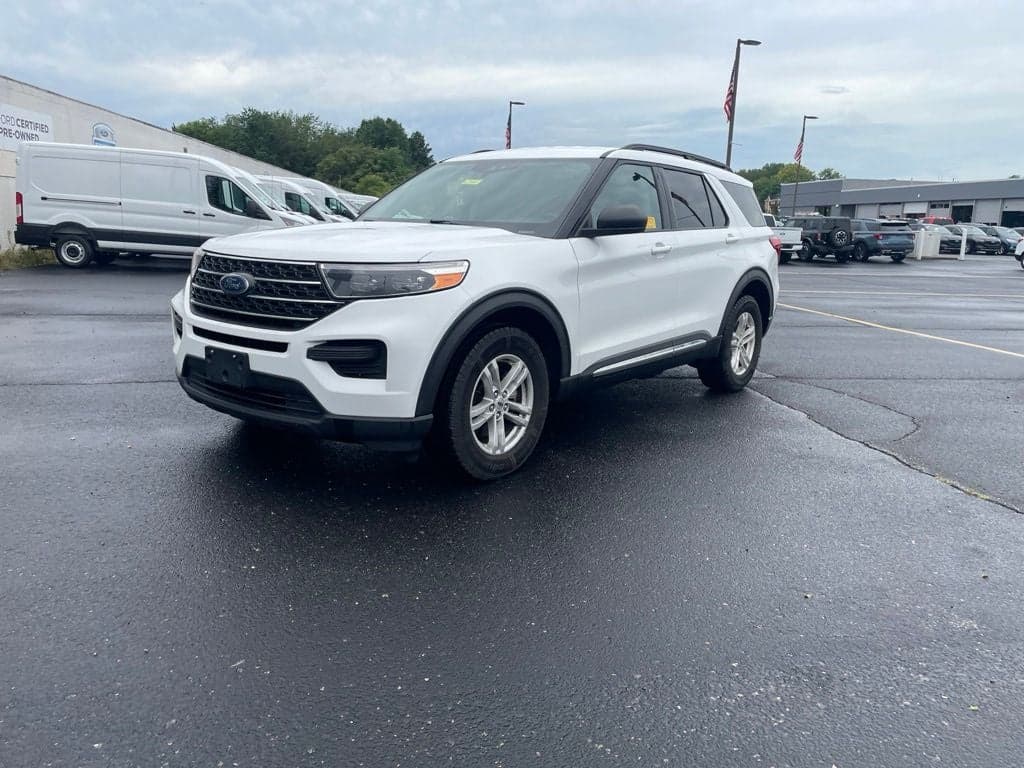 2022 Ford Explorer XLT — photo 1 of 20