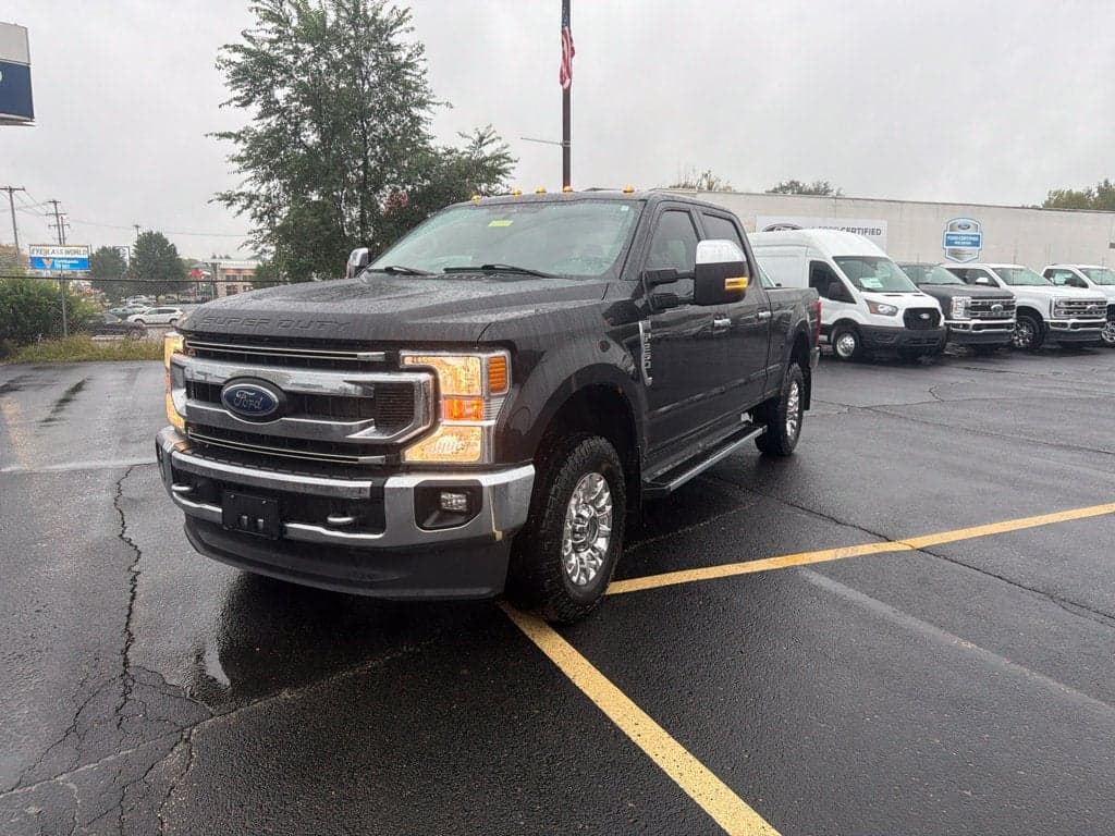 2021 Ford Super Duty F-250 SRW XLT — photo 1 of 5