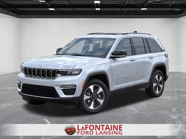 2024 Jeep Grand Cherokee Base — photo 1 of 5