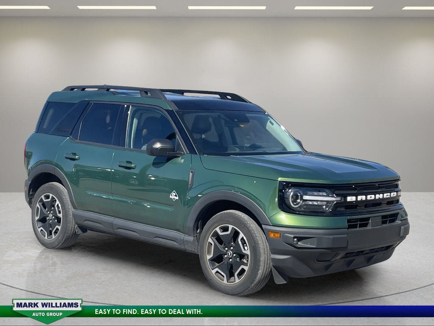 2023 Ford Bronco Sport Outer Banks — photo 1 of 11