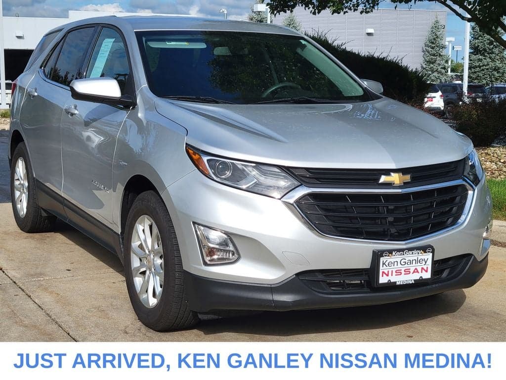 2019 Chevrolet Equinox LT — photo 1 of 33