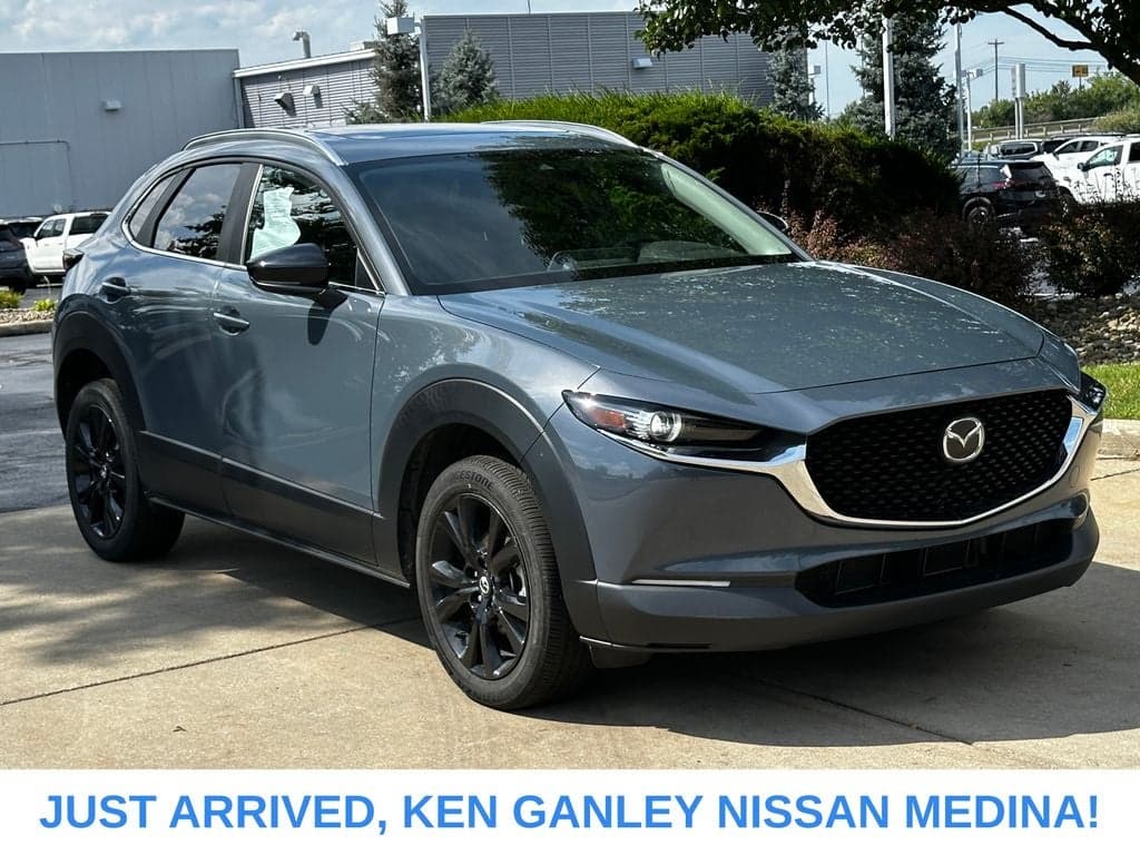 2022 Mazda CX-30 2.5 S Carbon Edition — photo 1 of 5