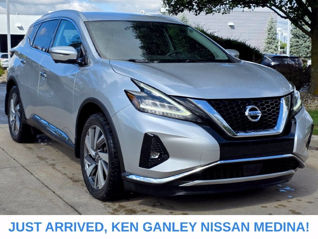 2020 Nissan Murano SL — photo 1 of 34