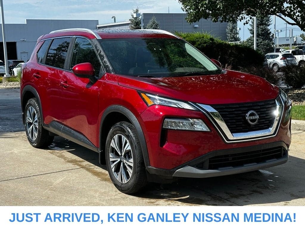 2023 Nissan Rogue SV — photo 1 of 35