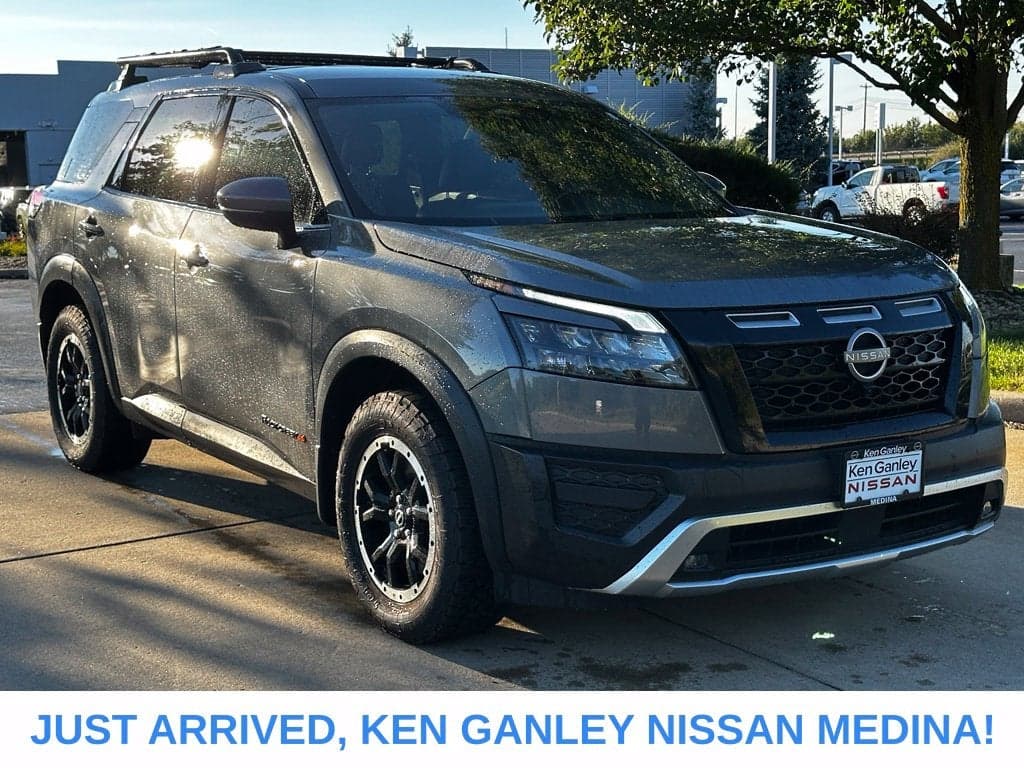 2024 Nissan Pathfinder Rock Creek — photo 1 of 36