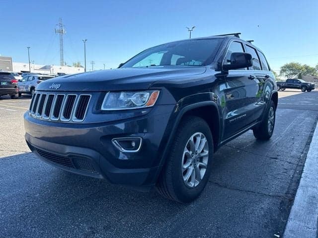 2016 Jeep Grand Cherokee Laredo — photo 1 of 5
