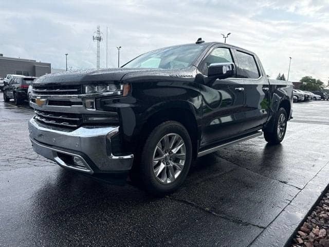 2019 Chevrolet Silverado 1500 LTZ — photo 1 of 4