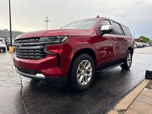 2021 Chevrolet Tahoe Premier — photo 1 of 18