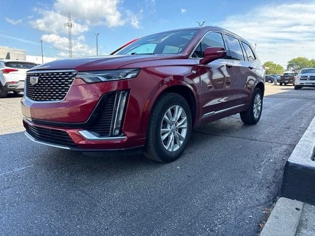 2024 Cadillac XT6 AWD Luxury — photo 1 of 21