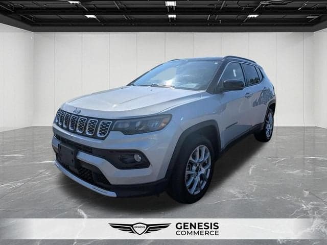 2025 Jeep Compass Limited 4x4 — photo 1 of 33