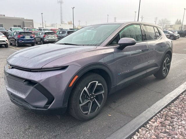2025 Chevrolet Equinox EV LT — photo 1 of 4