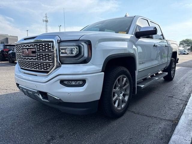 2018 GMC Sierra 1500 Denali — photo 1 of 5