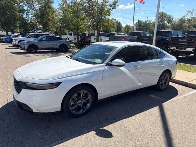 2023 Honda Accord Hybrid EX-L — photo 1 of 6