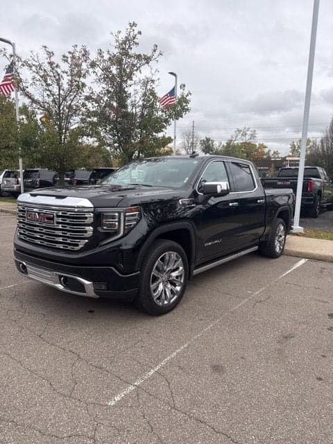 2025 GMC Sierra 1500 Denali — photo 1 of 5