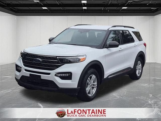 2023 Ford Explorer XLT — photo 1 of 33